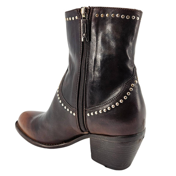 Western ankle boot in dark leather with front zipper and studded curved trim, block heel