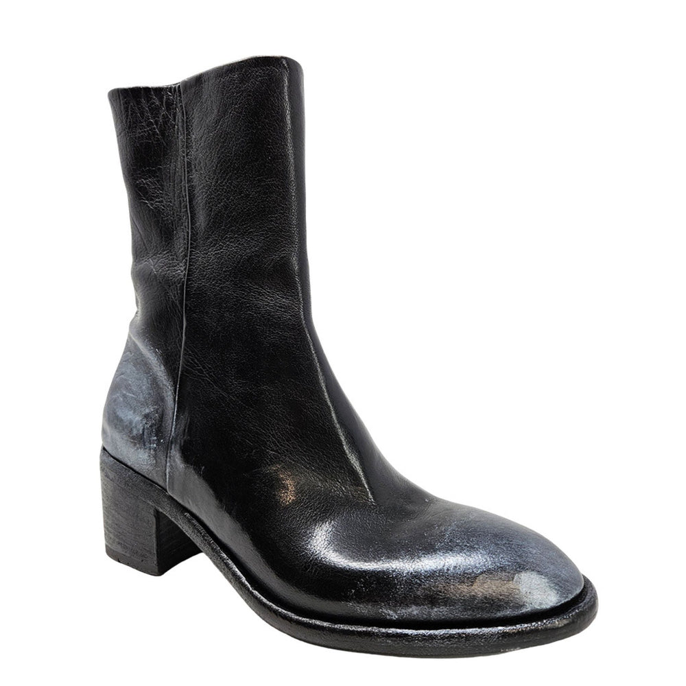Black hand-finished ankle boot with block heel and rounded toe