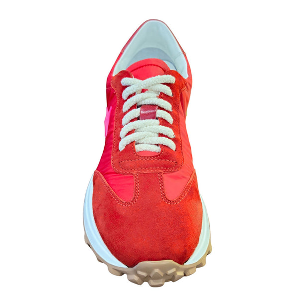 Red Star jogger sneaker, red front with lace-up closure and cream laces, low blue sole