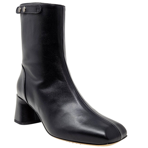 Black leather ankle boot with mid block heel and pull-on shaft