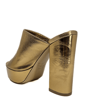 Gold open-toe platform sandal, chunky platform and block heel (side view)
