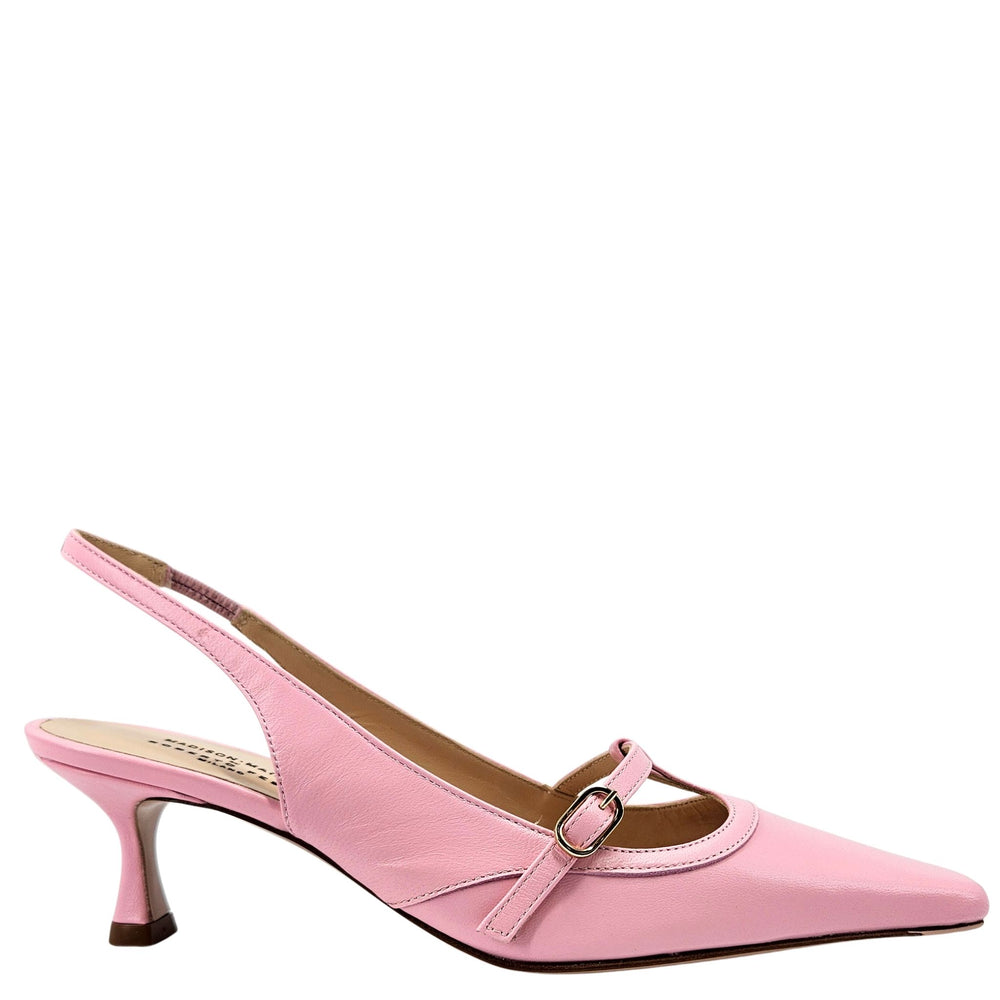Pink kitten-heel slingback pumps, pointed toe, adjustable buckle strap