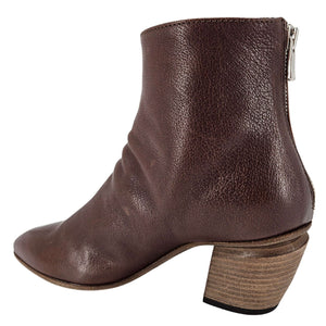 Brown leather ankle boot with side zipper and block heel