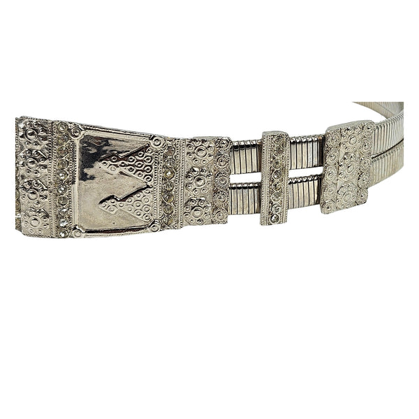 Silver stretch medium belt with side metal clasp and ribbed connector bands