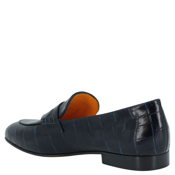 Navy crocodile-embossed leather flat moc loafer, heel and side profile