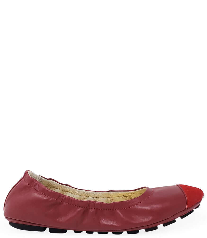 Red ballet flat with calf-hair toe tip, rounded toe, slip-on design