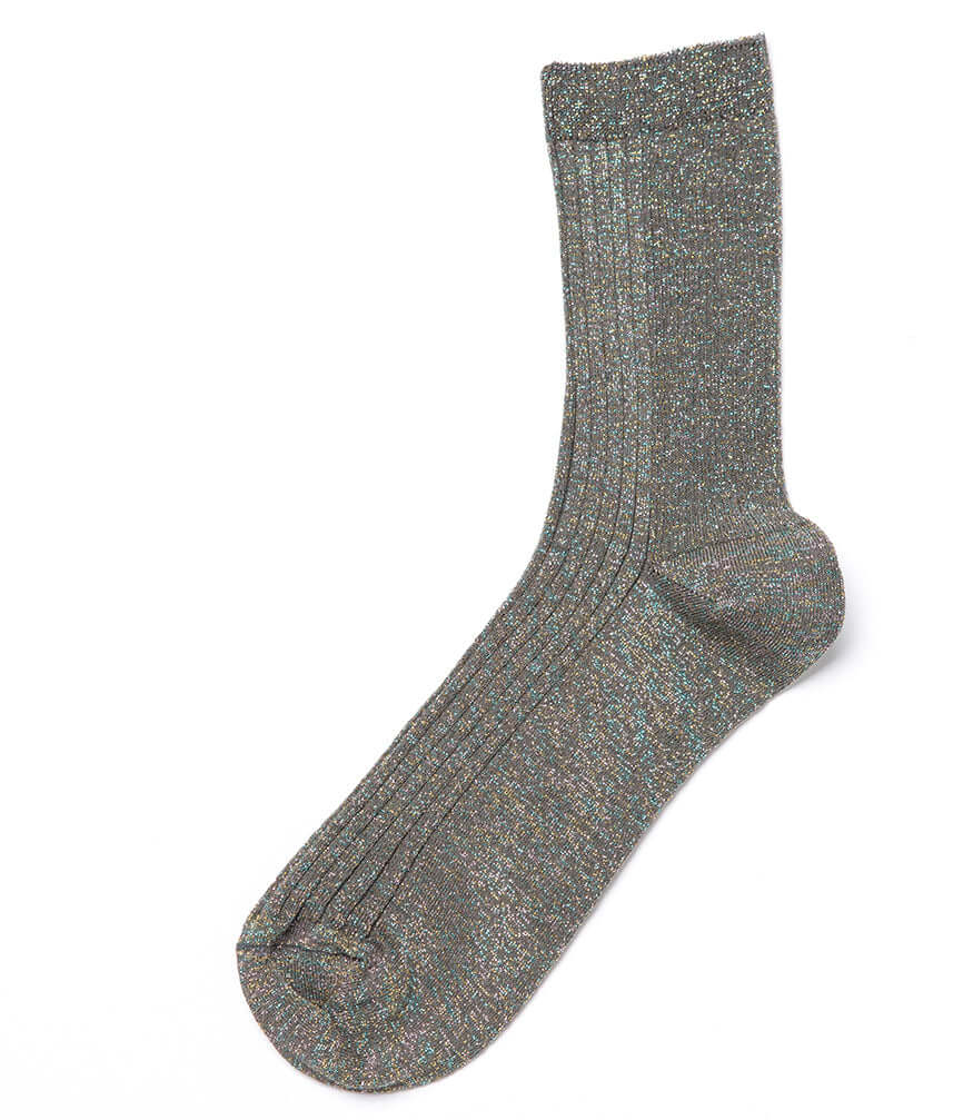 Taupe short knit socks with ribbed cuff and seamless toe