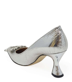 Silver leather pointed-toe pump with kitten heel, side view